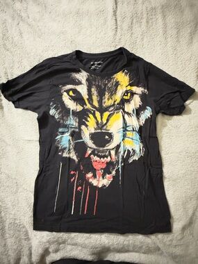 Men’s ElevenParis Black Graphic Wolf Tee with Yellow & Blue Accents size medium